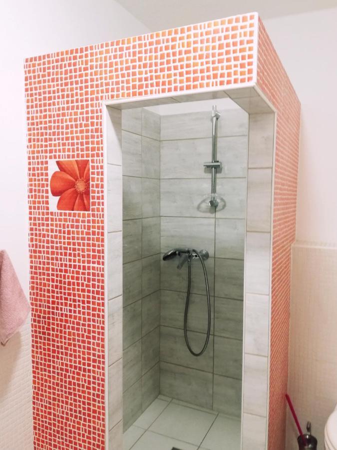 Happy Home Apartman Gyenesdiás المظهر الخارجي الصورة